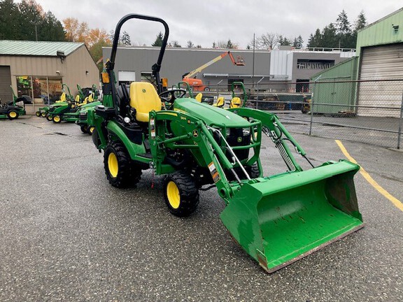 2022 John Deere 1025R