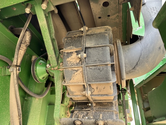 2015 John Deere S690