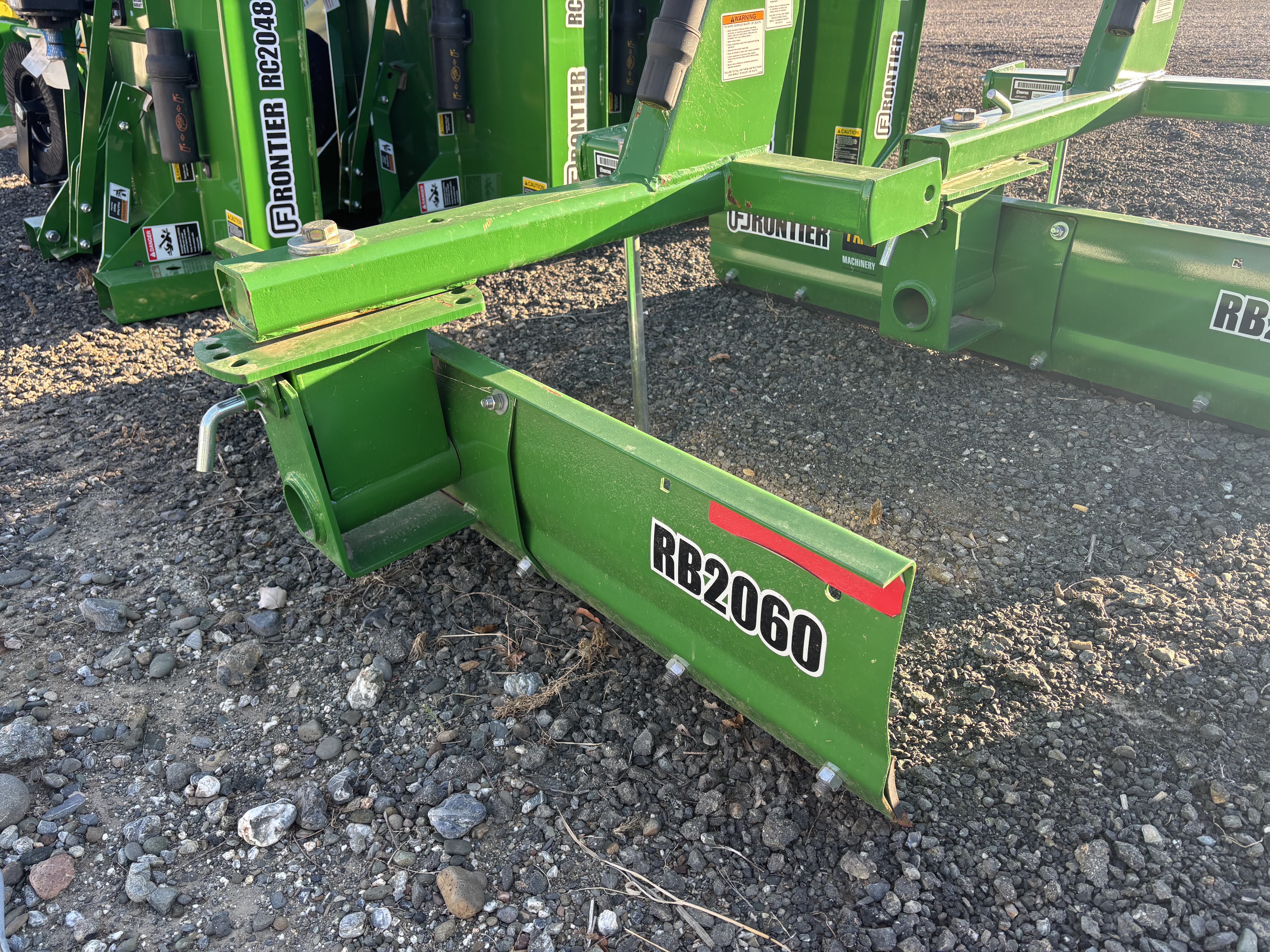 2022 Frontier RB2060