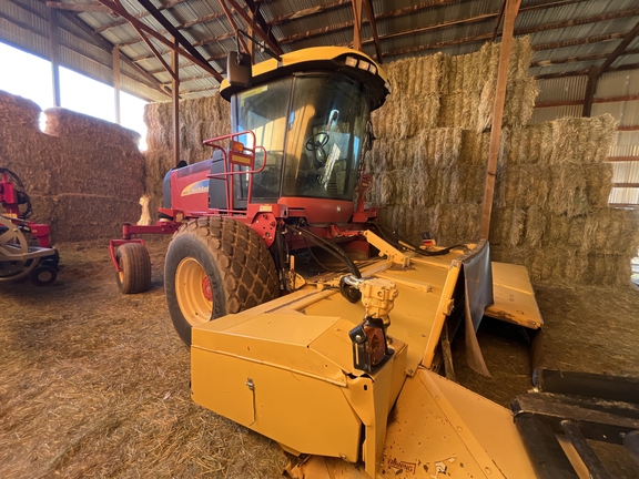 2009 New Holland H8080