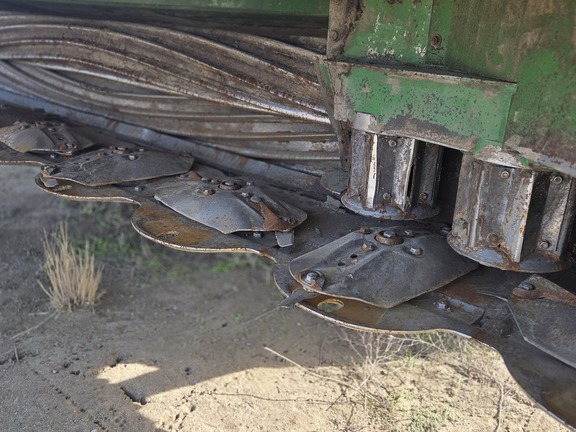 2014 John Deere W235
