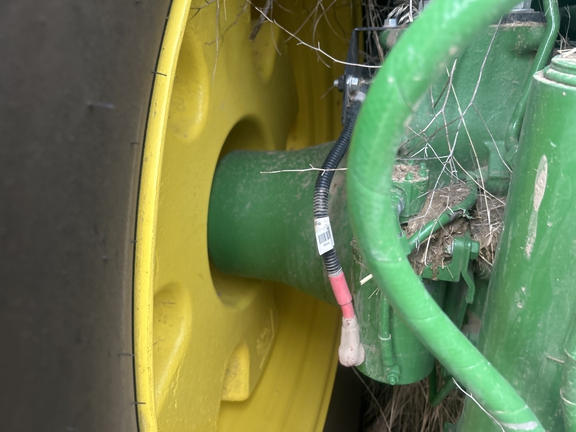 2025 John Deere 7R270