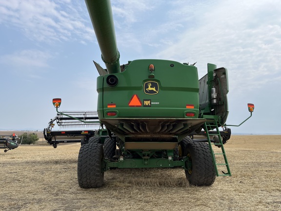 2015 John Deere S690