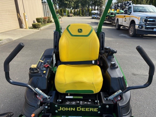 2023 John Deere Z915E