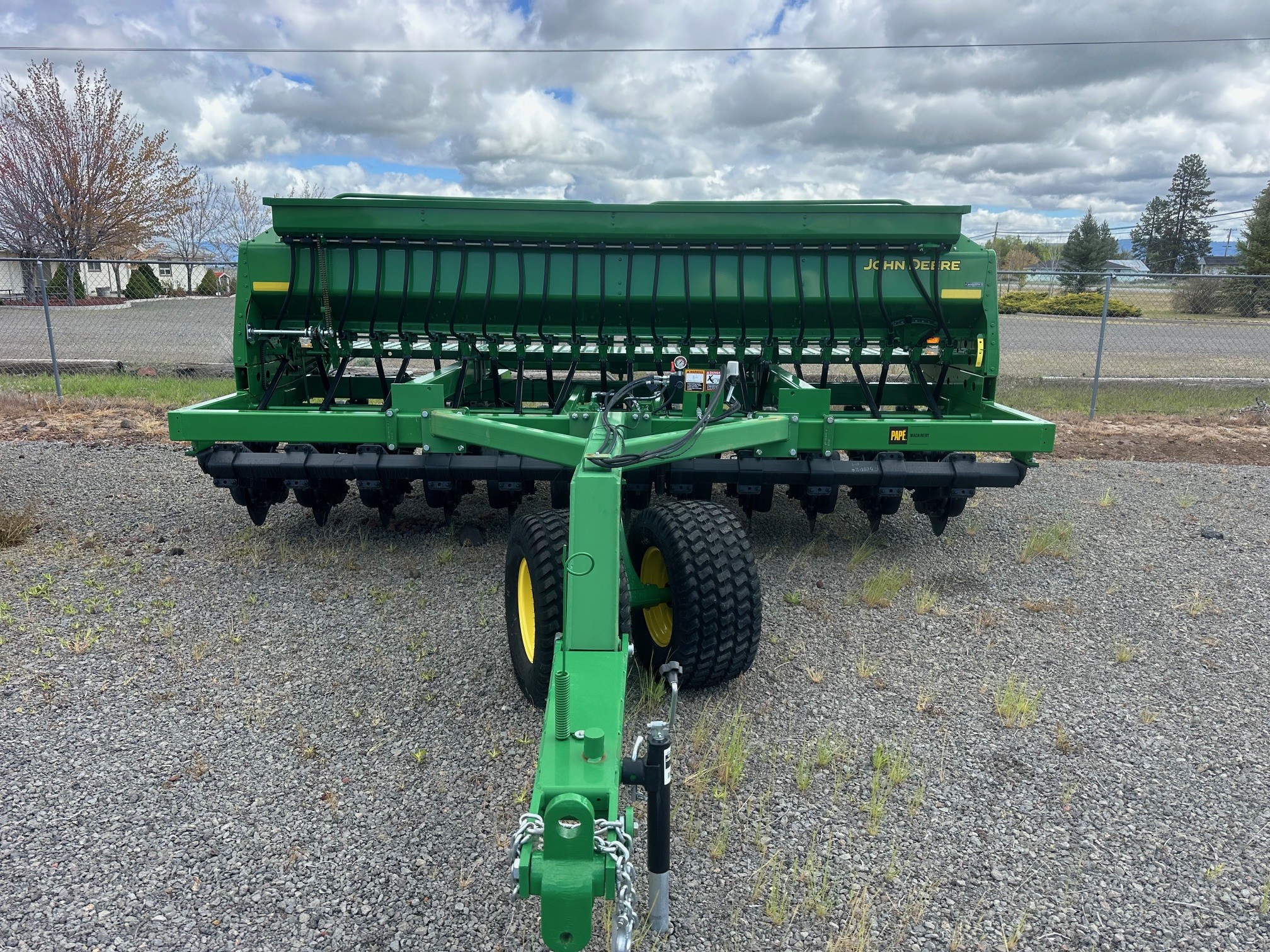 2022 John Deere 1590