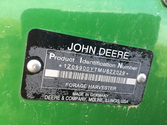 2022 John Deere 9900