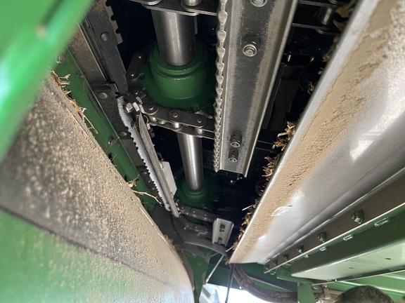 2015 John Deere S690