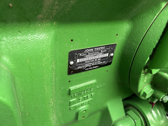 2023 John Deere 8R250