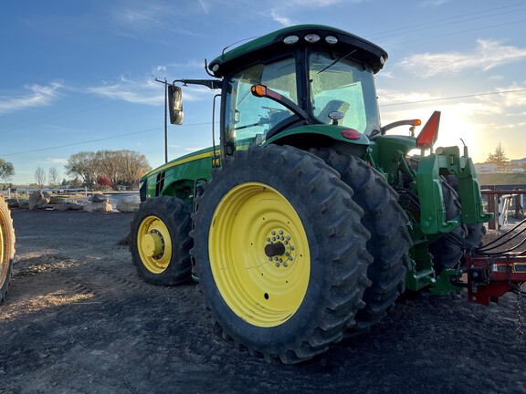2020 John Deere 8320R
