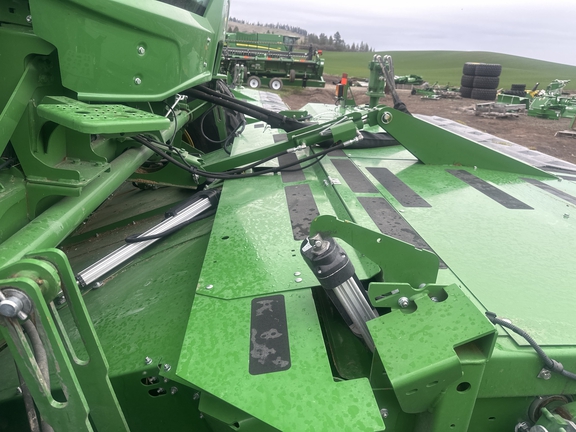 2025 John Deere W260R