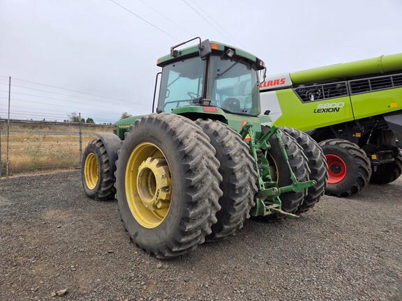 1995 John Deere 8300