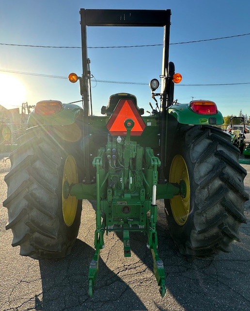 2023 John Deere 6120M