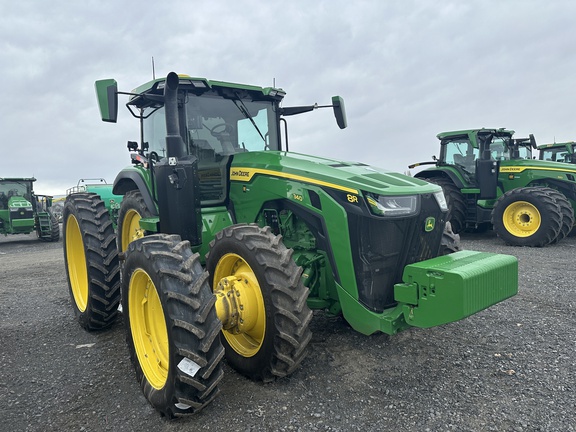 2025 John Deere 8R340