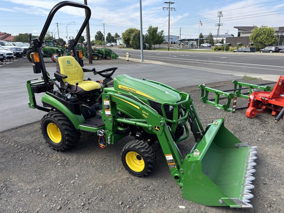 2019 John Deere 1025R