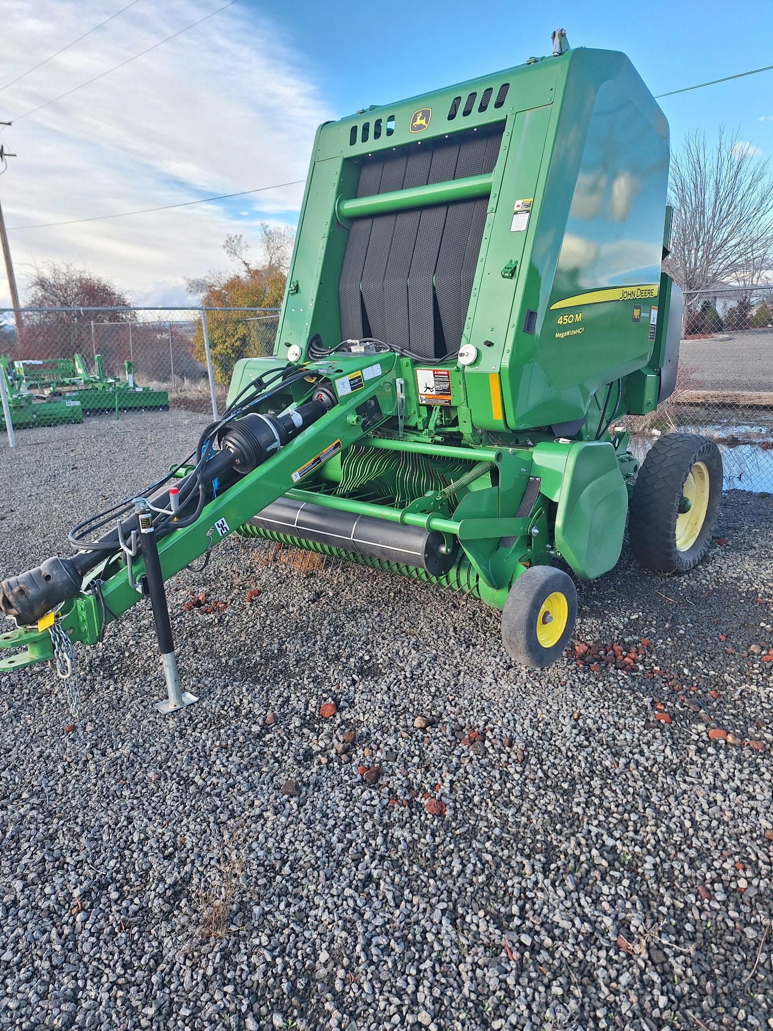 2023 John Deere 450M