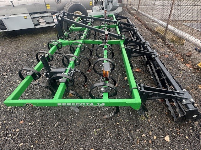 2022 Unverferth P13140