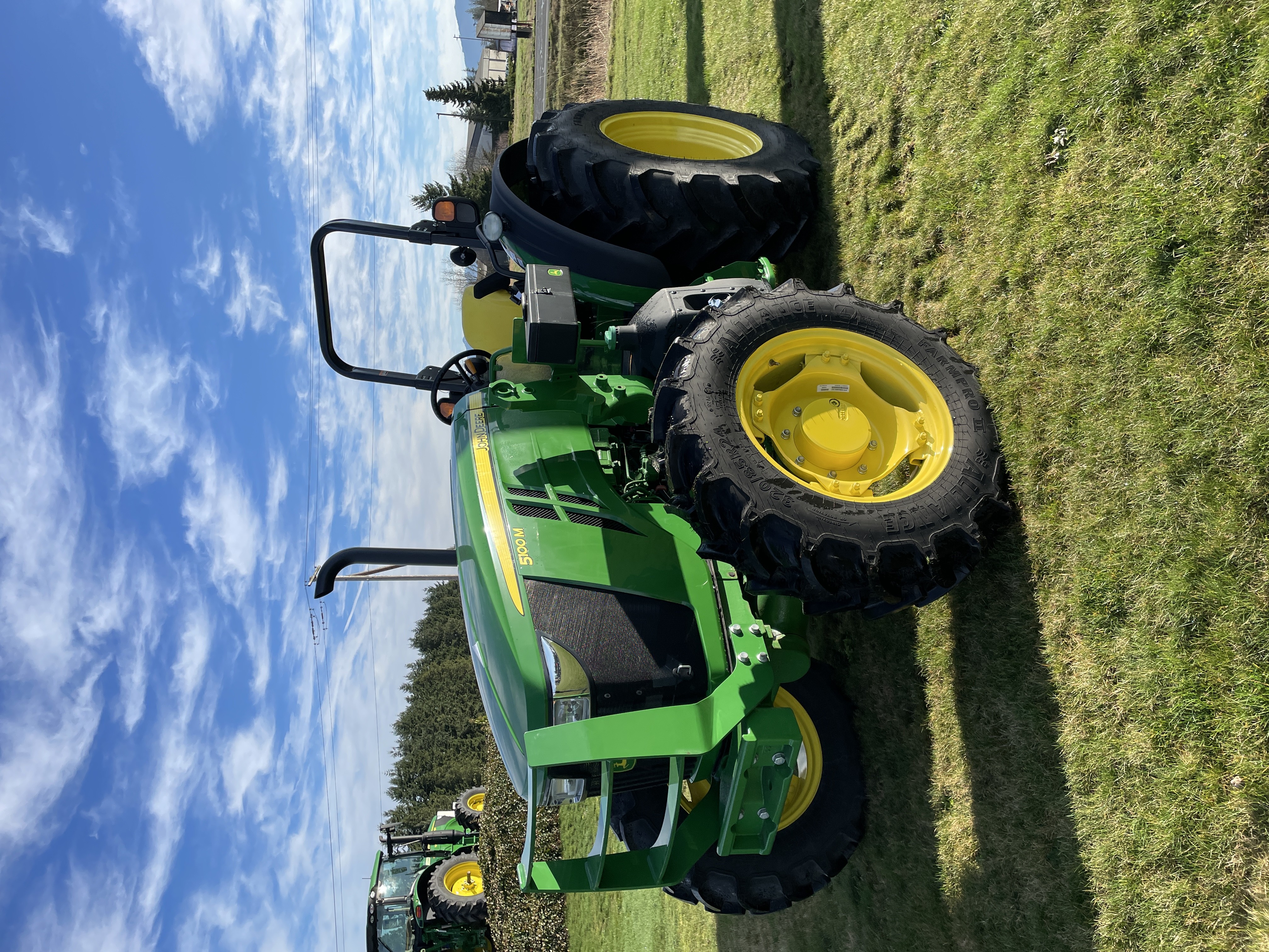 2022 John Deere 5100M