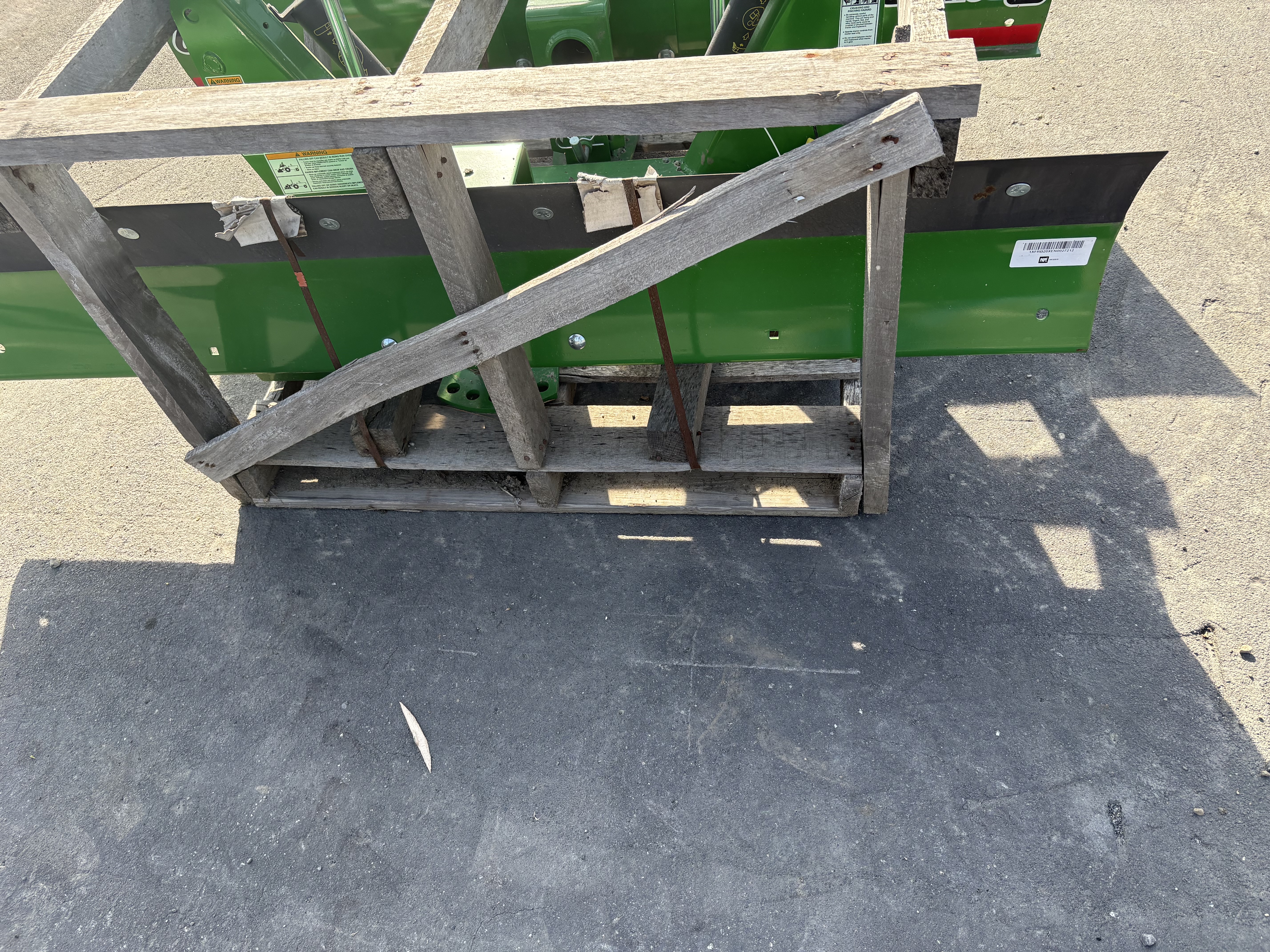 2022 Frontier RB2072