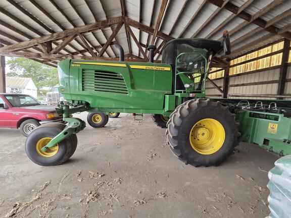 2016 John Deere W235