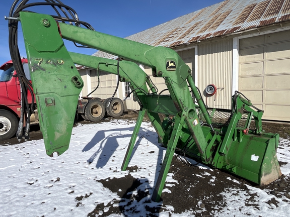 1998 John Deere 7610