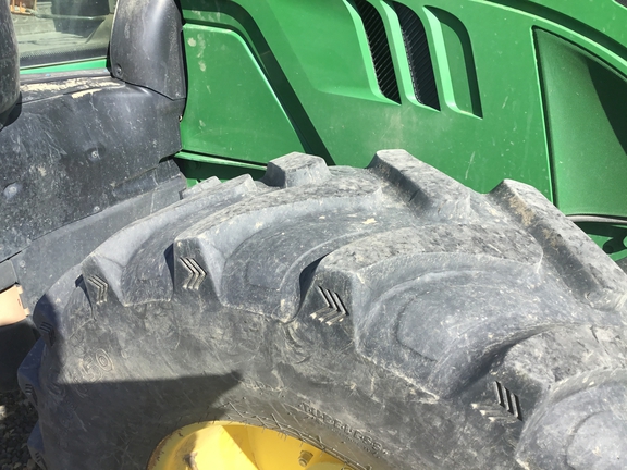 2016 John Deere 6130M