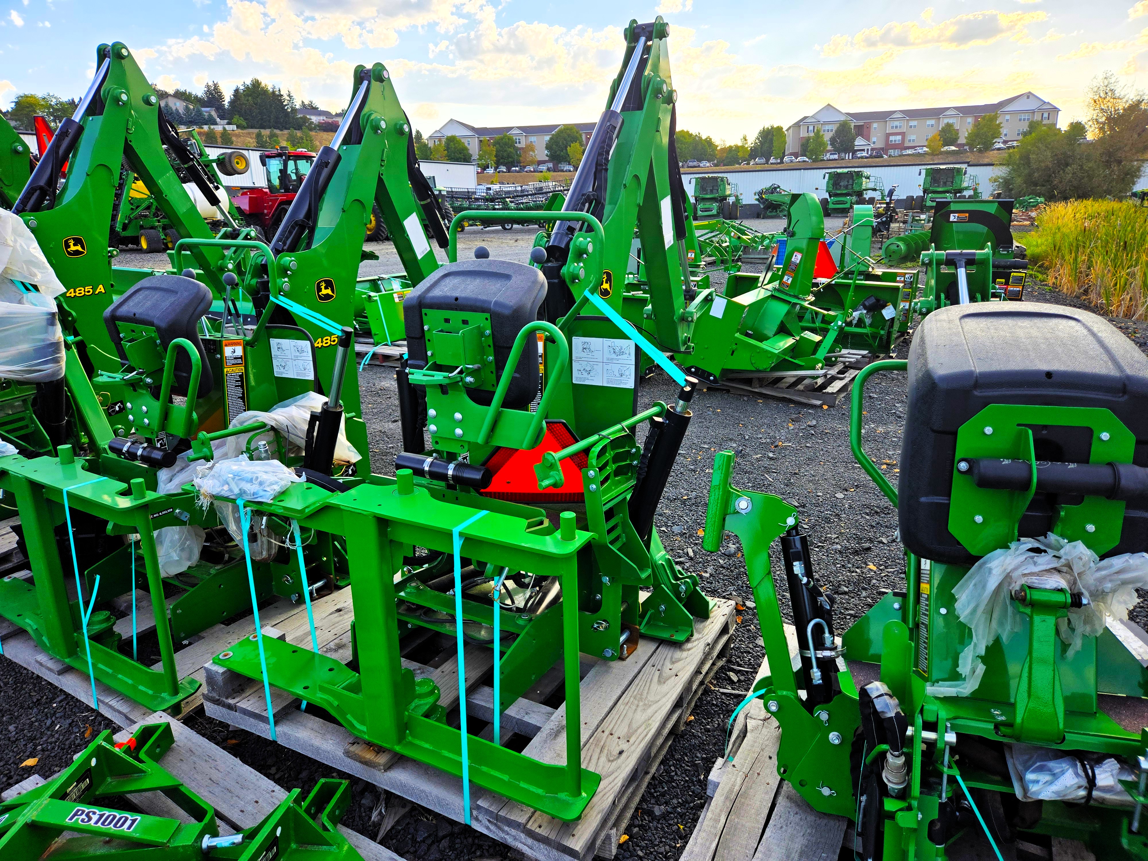 2022 John Deere 485A