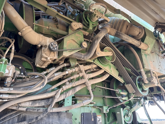 2023 John Deere S780