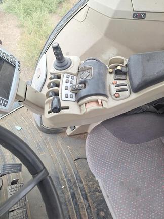 2012 Massey Ferguson 8690