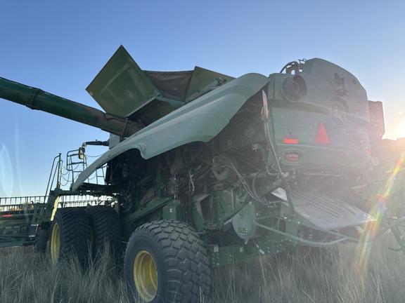 2024 John Deere S780