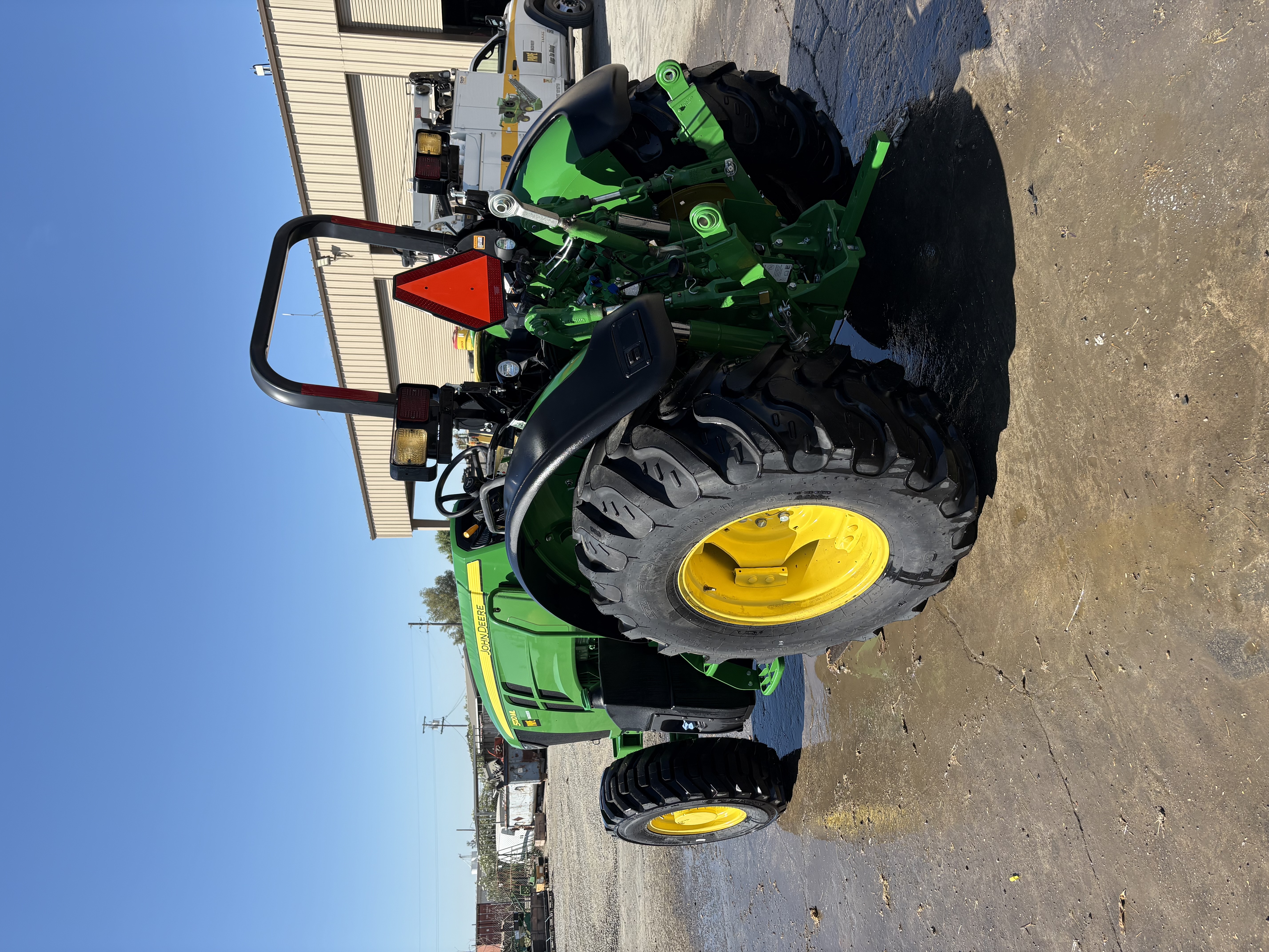 2023 John Deere 5120ML