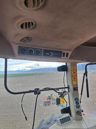 2012 Massey Ferguson 8690