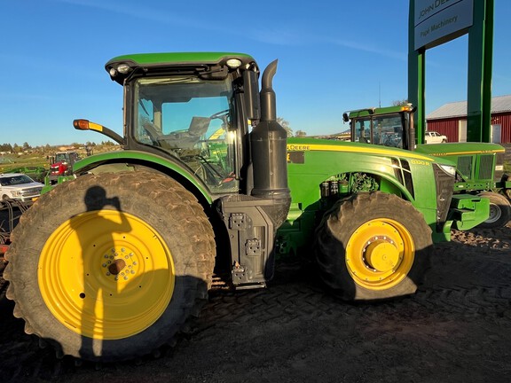 2020 John Deere 8320R