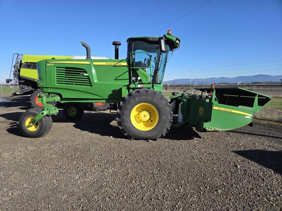 2016 John Deere W235