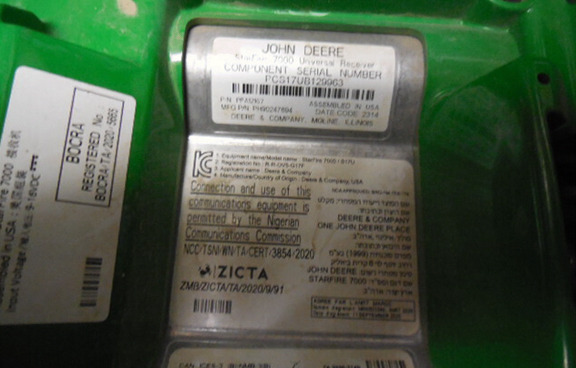 2016 John Deere 6120M