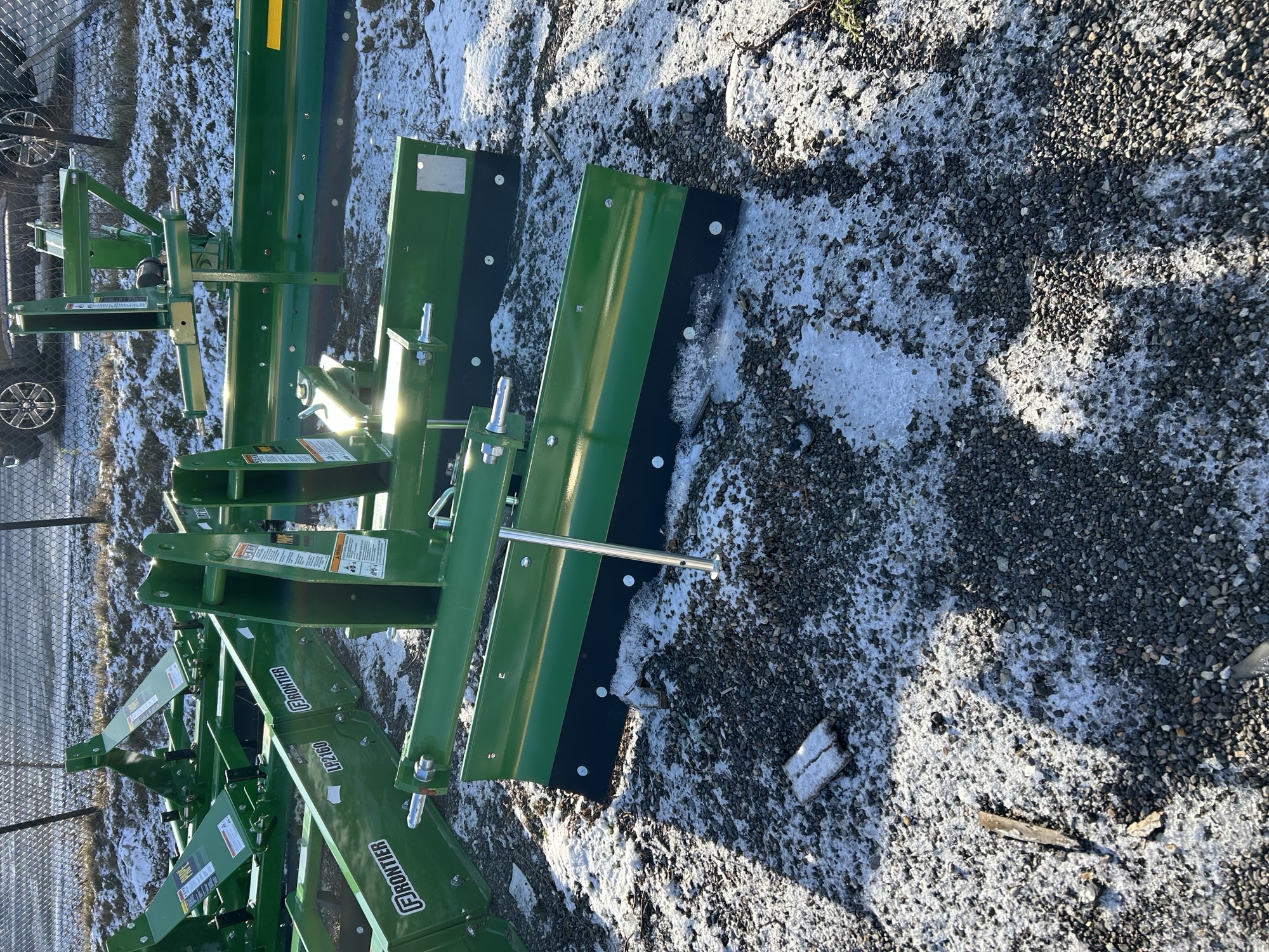 2022 Frontier RB2060