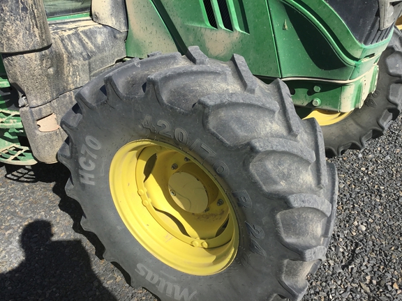 2018 John Deere 6120M
