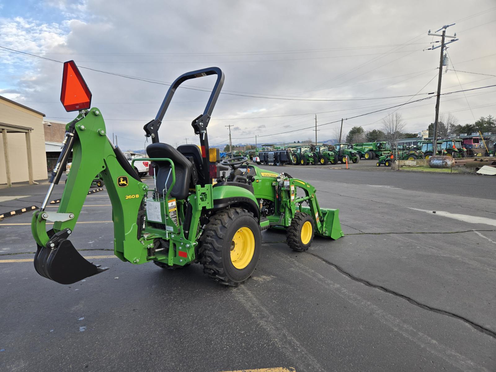 2024 John Deere 2025RB