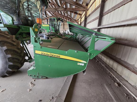 2016 John Deere W235