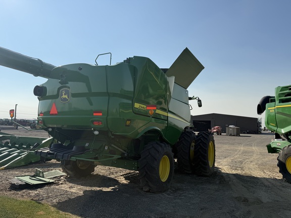 2023 John Deere S770