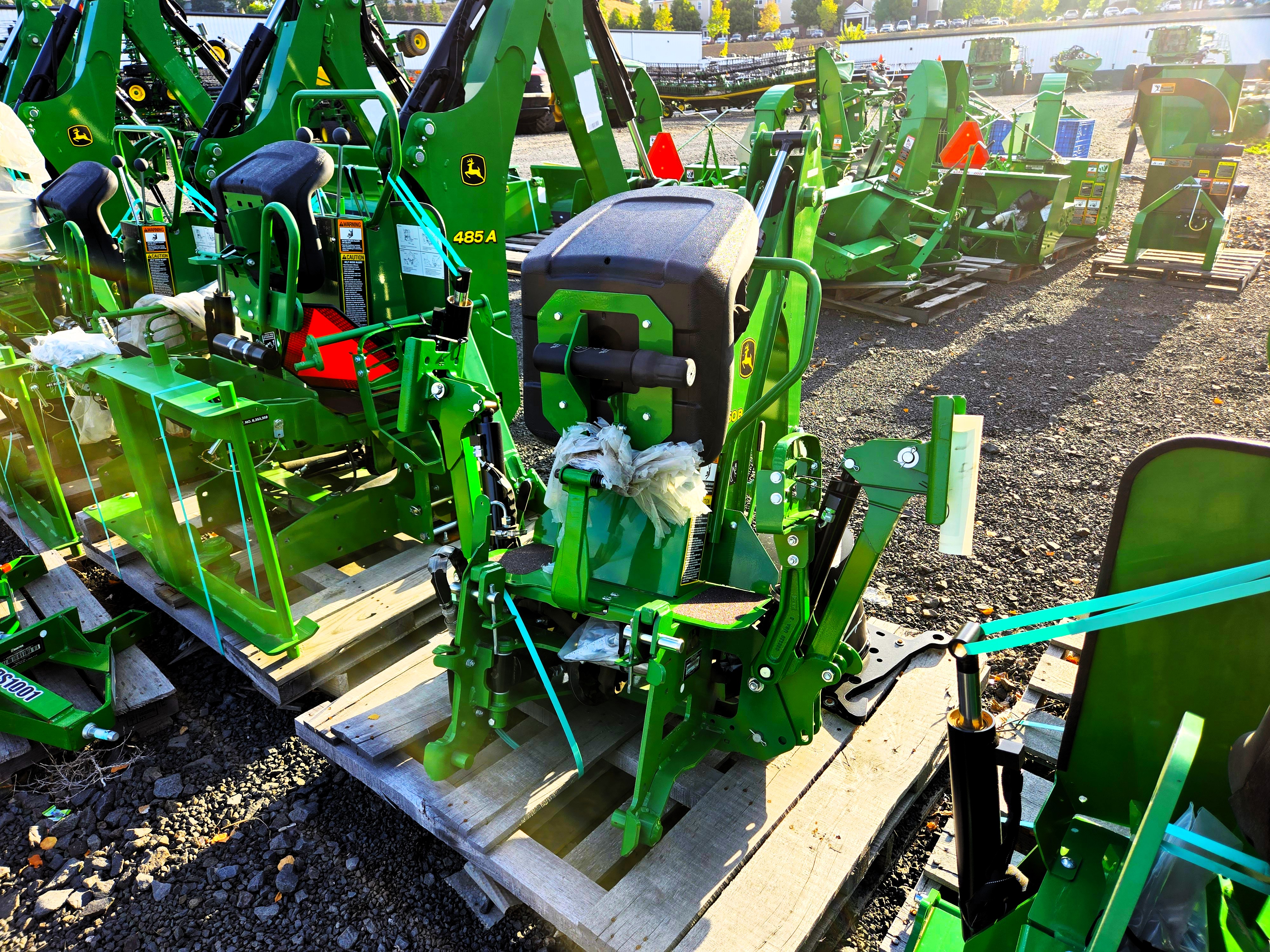 2022 John Deere 260B