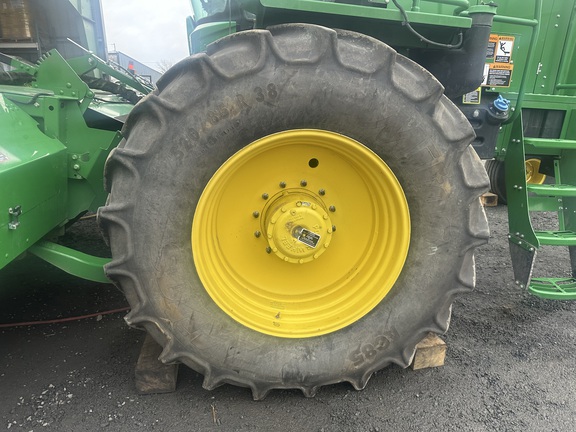 2020 John Deere W235