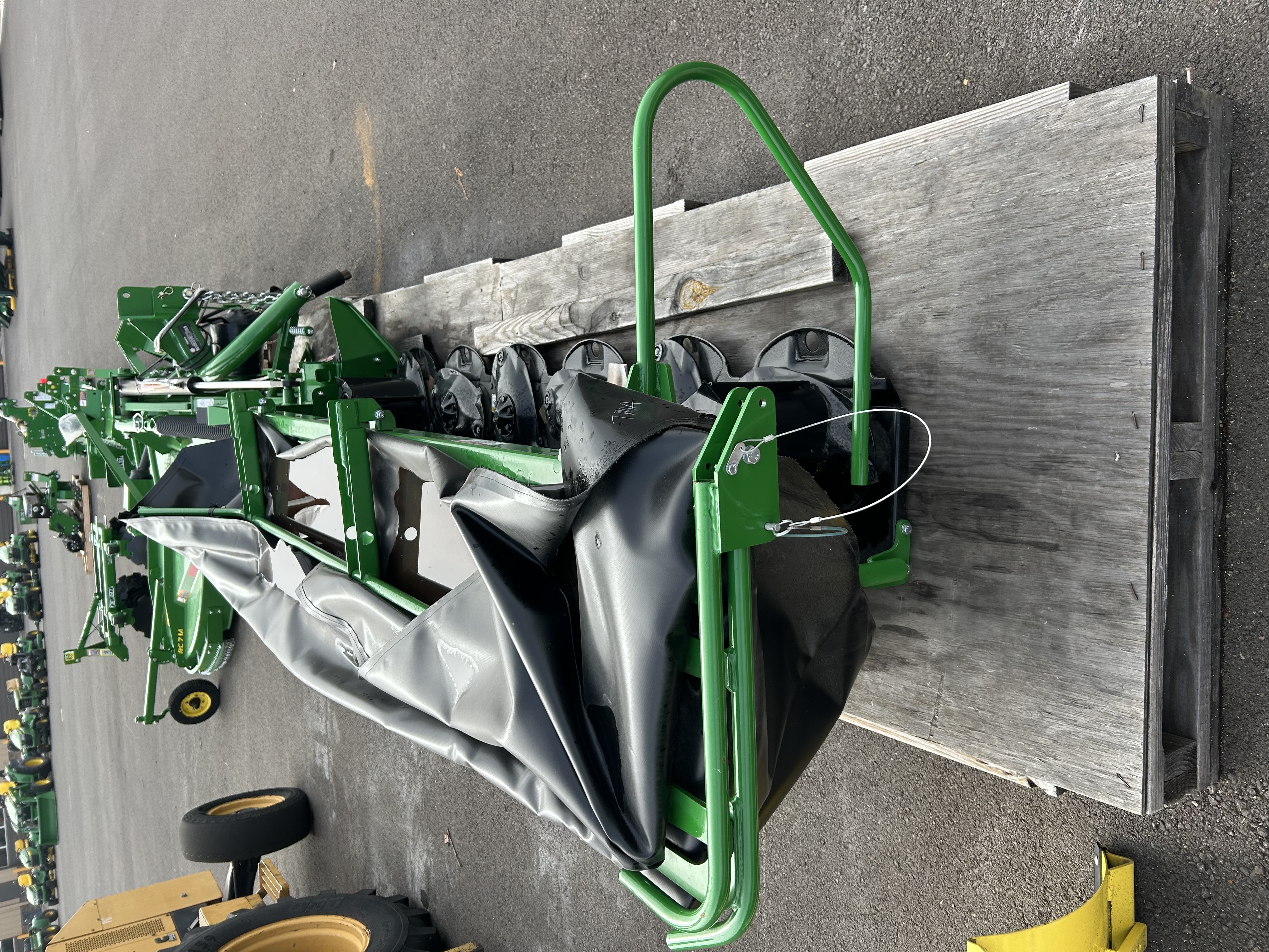 2024 Frontier DM5060