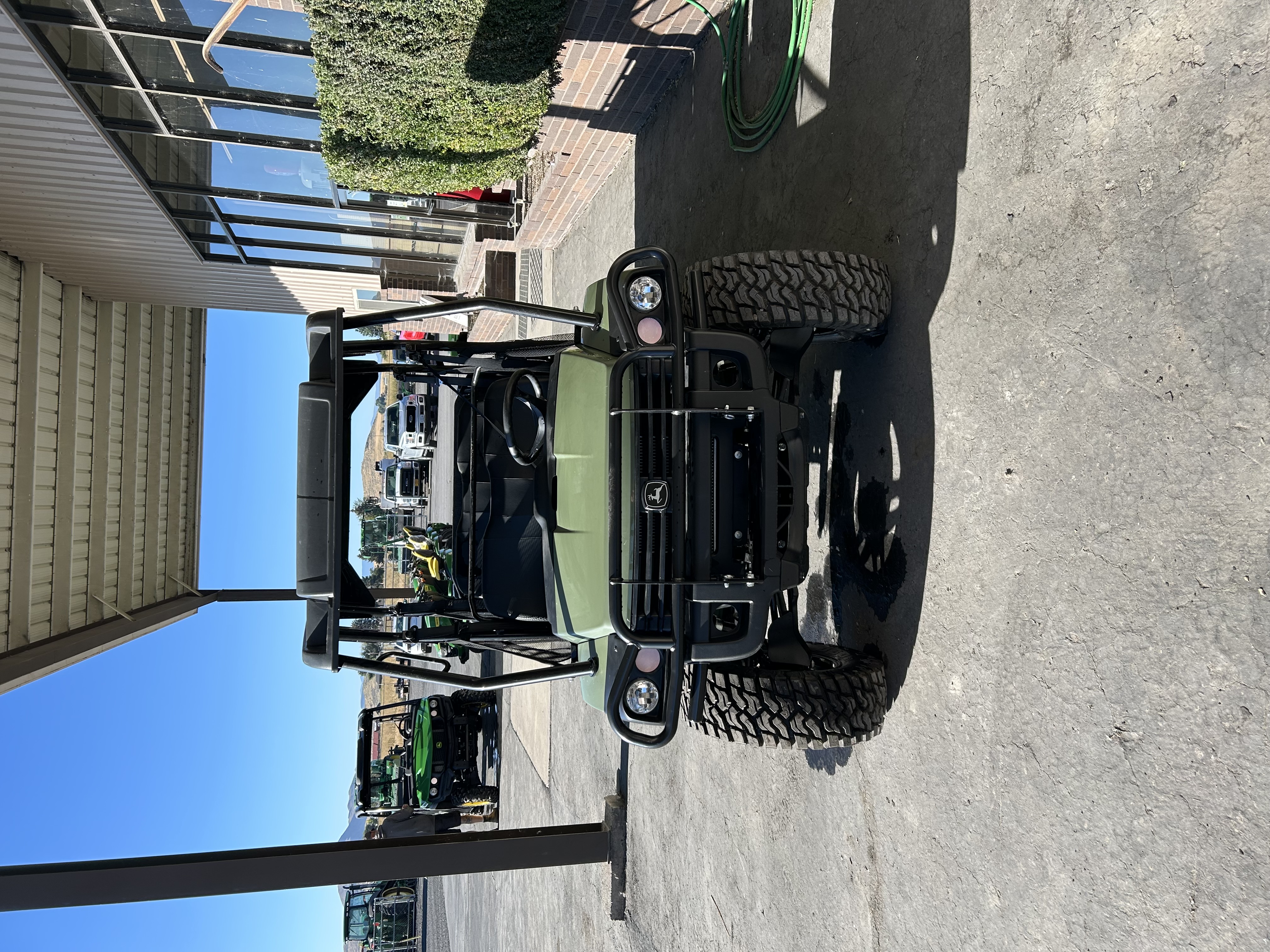 2024 John Deere 825MS4
