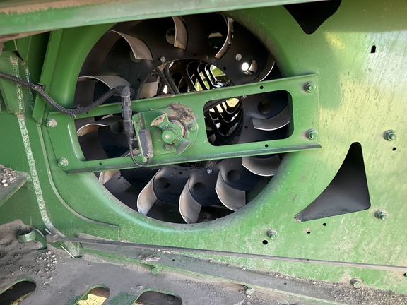 2023 John Deere S780