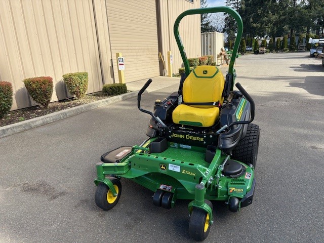 2023 John Deere Z915E