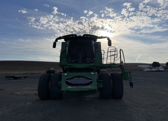 2021 John Deere S780