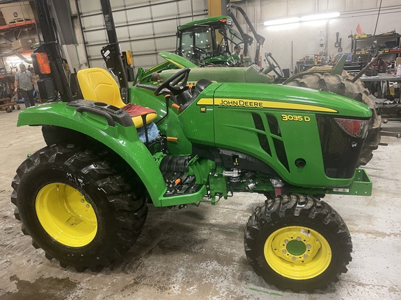 2024 John Deere 3035D