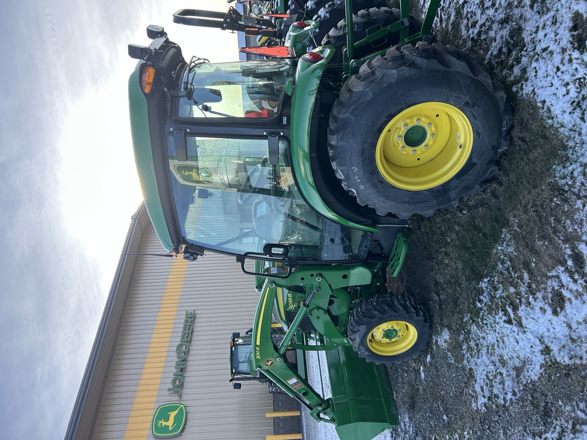 2024 John Deere 3039RC