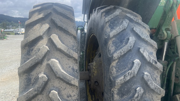 2012 John Deere 7280R