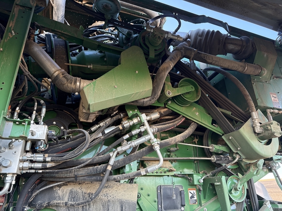 2024 John Deere S780